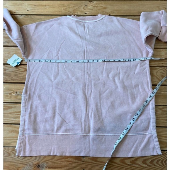 NWT Arizona Jeans Co Sweatshirt Size Medium Women’s Pink Pullover MSRP $39 - Picture 7 of 8